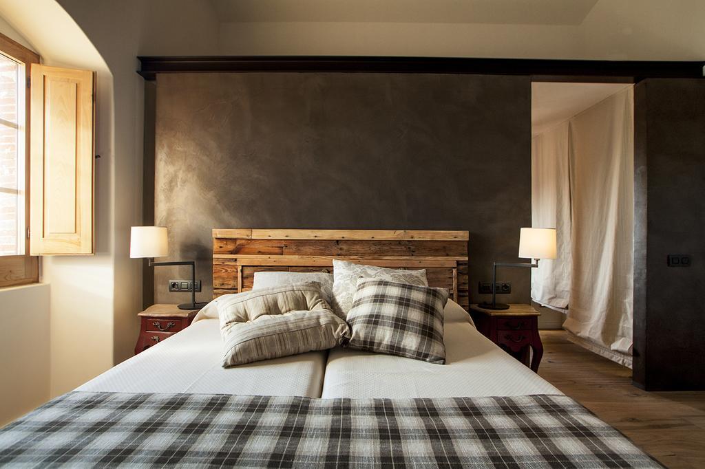 Mas Valenti 1511 Guest House Vall-Llobrega Room photo
